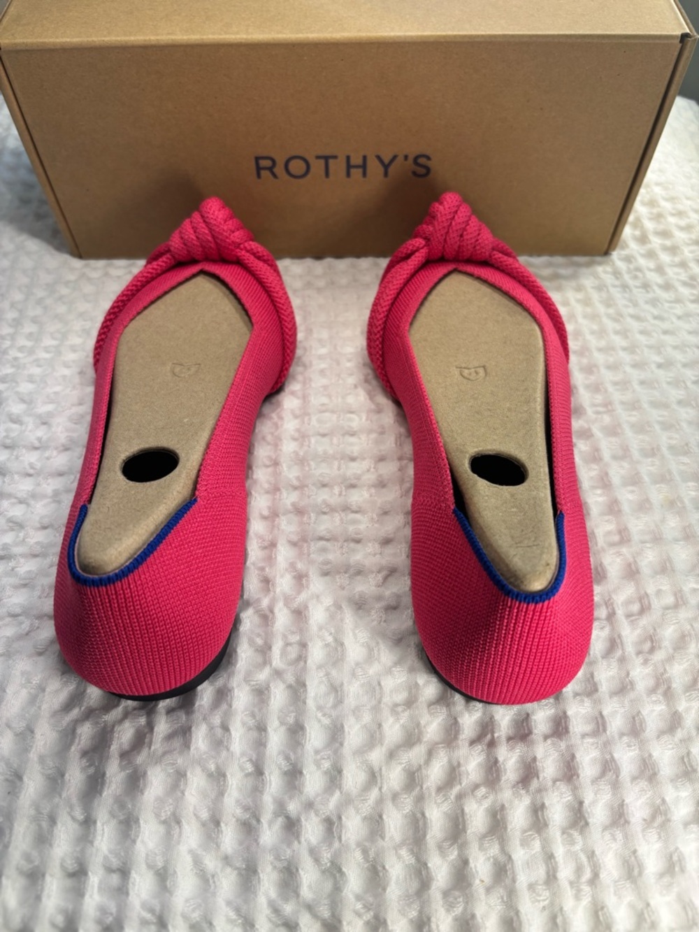 Rothy's Starfish Pink Pointed Knot Flat - Picture 2 of 5